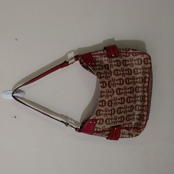 Etienne Aigner Shoulder Bag - Picture 4 of 12